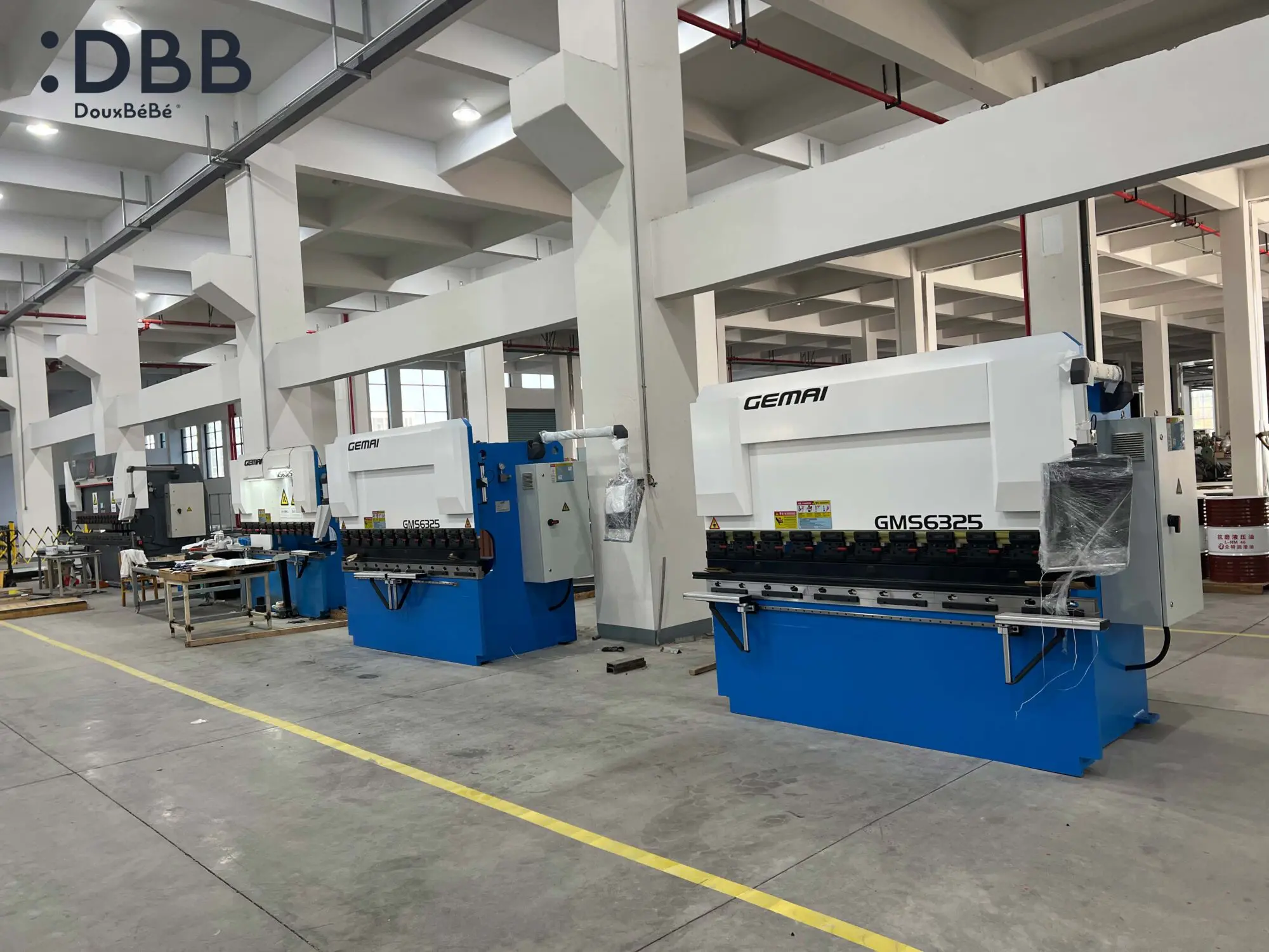 High Performance Material Innovation 2 DBB CNC Bending Machines1 image